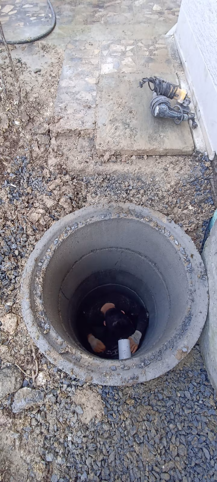 Başakşehir'de kanalizasyon açma ekibi sahada